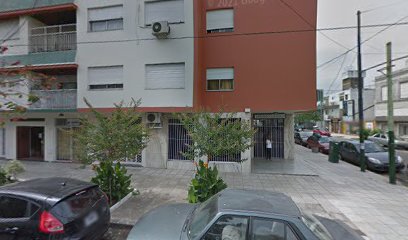 Carina R Fazzari en Banfield