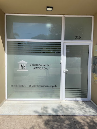 Valentina Reineri – Abogada en Gral. Deheza